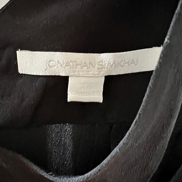 Jonathan Simhai Silk Top - Picture 5 of 6